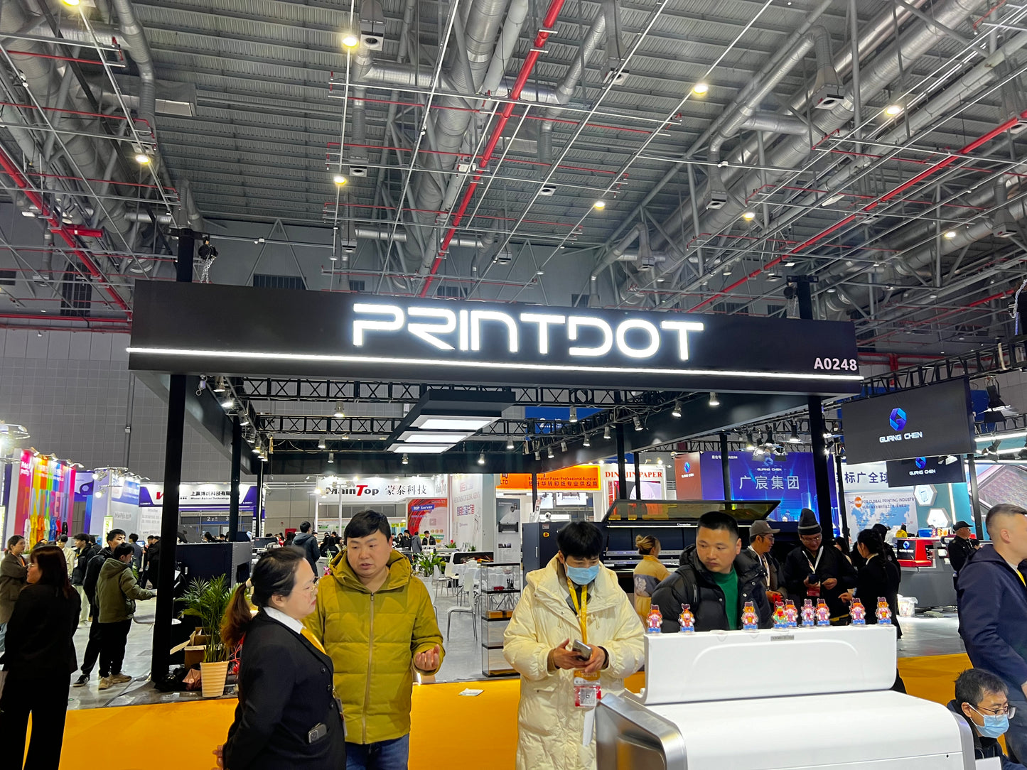 Vinyl / One way version/ Banner / Canvas Printing, UV Printing , can last years outdoor without fade , Lowest Prices Guaranteed, price per square ft