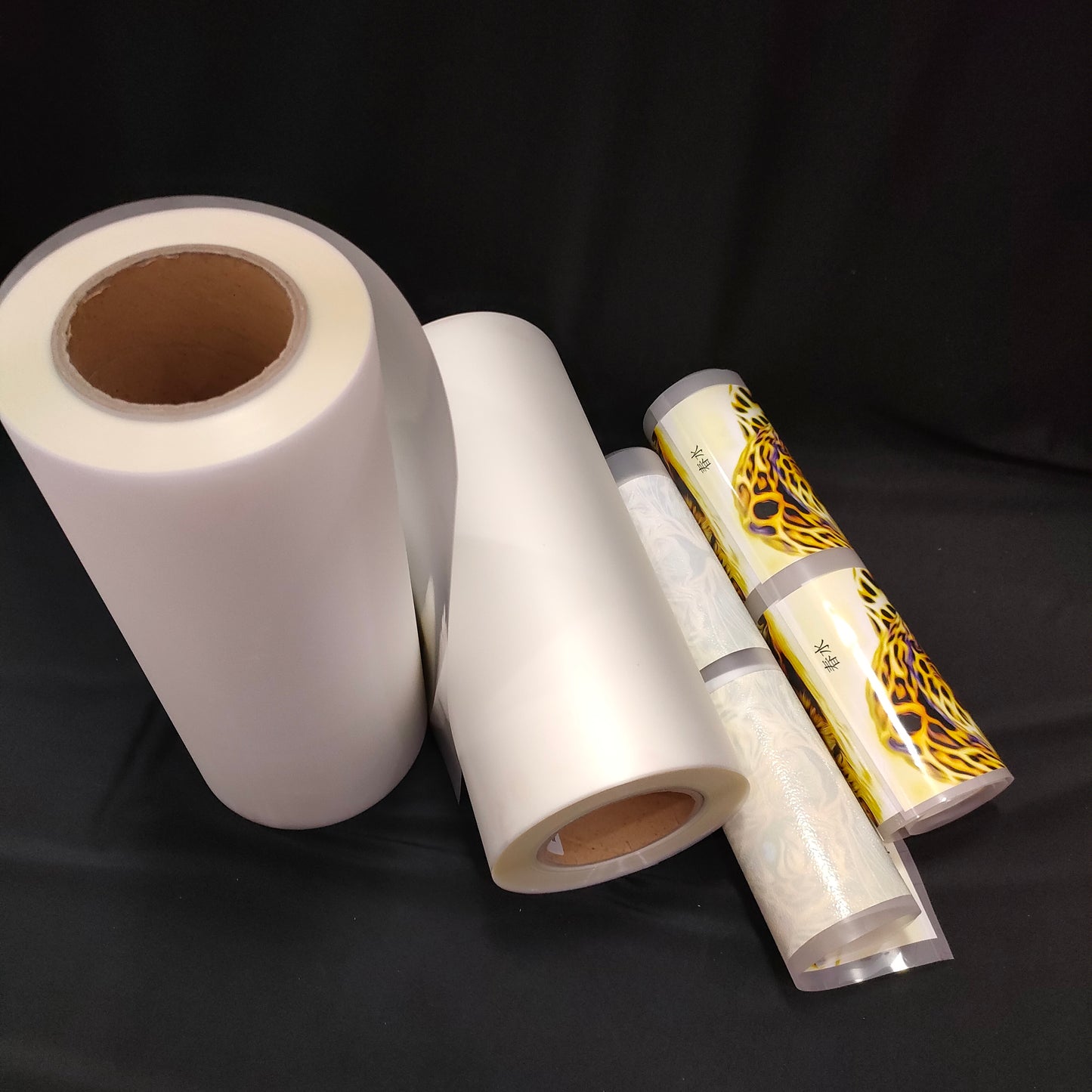 23.6in* 328ft DTF FILM (double matt) Best Quality Guaranty 8seconds peel 300F --40usd/roll lowest
